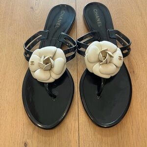 Chanel flower sandals size 41 (US 9-9.5) authentic
